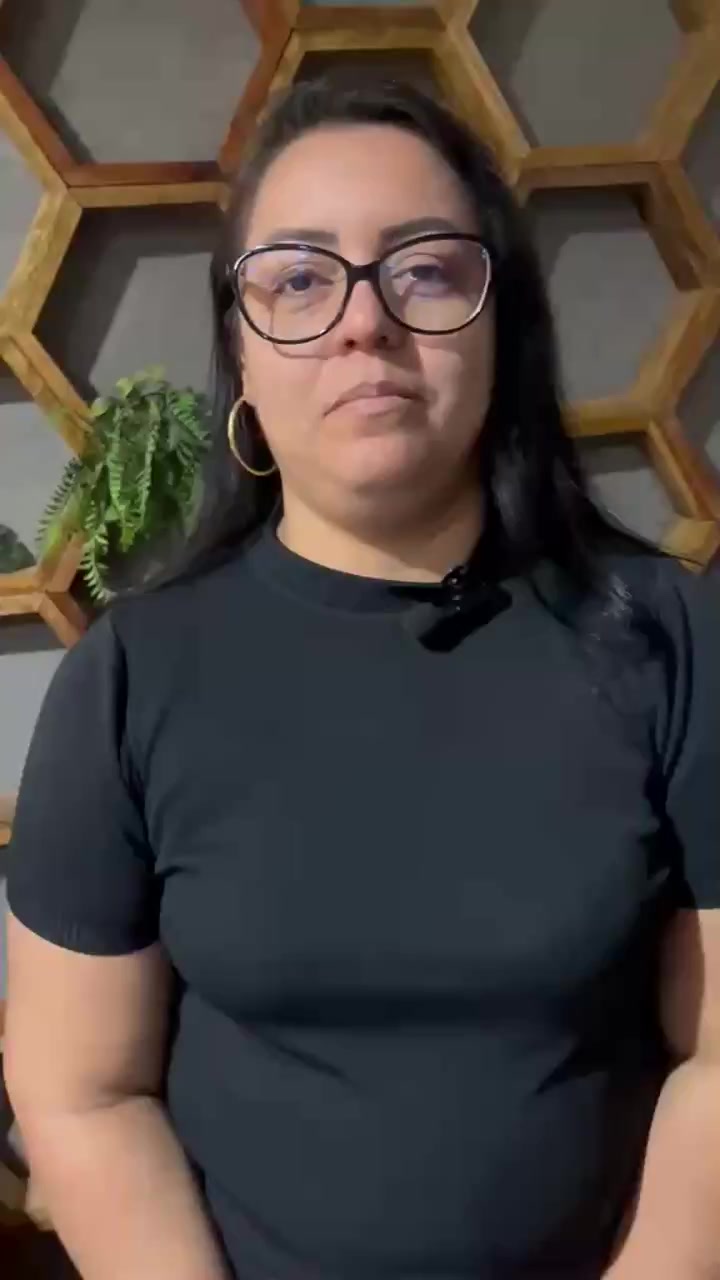 Depoimento em vídeo de Claudinelle, Coordenadora de Qualidade